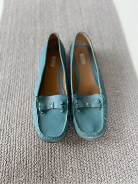 Bass Sacramento Light Blue Loafers with Bow Detail Size 10